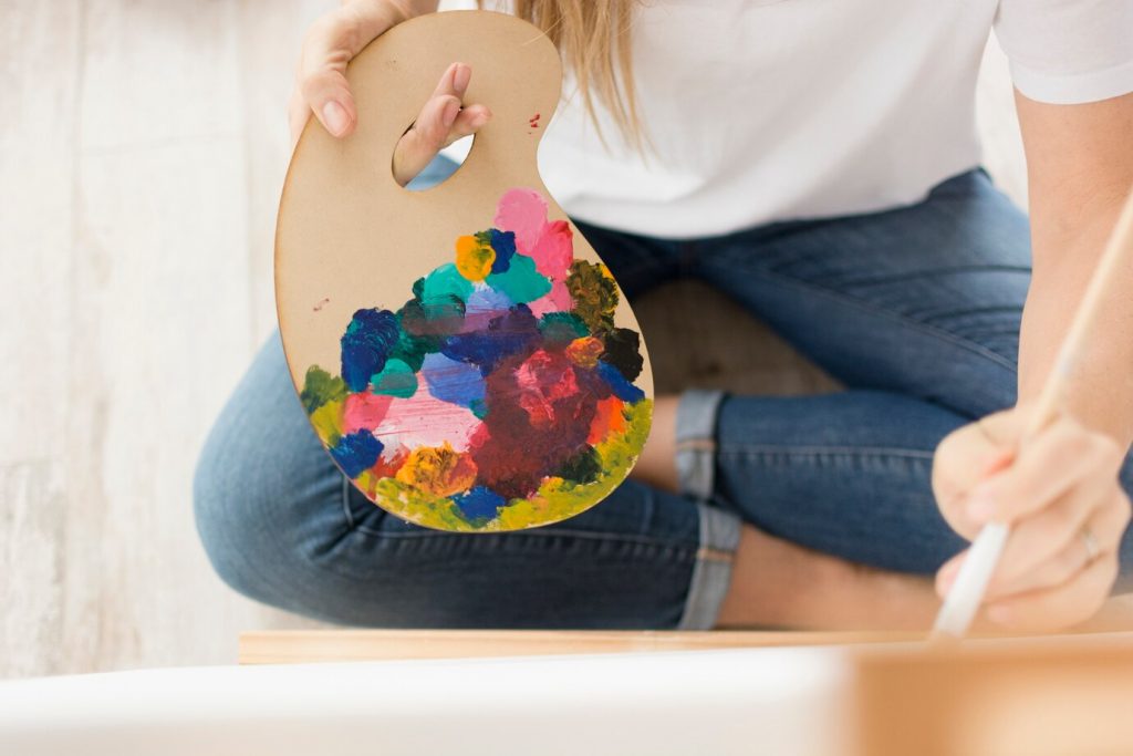 Les nombreux bienfaits de l’art-thérapie pour les enfants TDAH